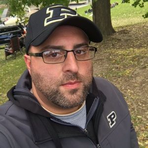 Meet your Posher, Tom